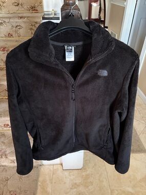 The North Face Black Cozy Plush Full-Zip Teddy Jacket